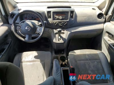 Zdjęcie 8 z 13 samochodu: 2015 NISSAN NV200 DELIVERY VAN VIN:3N6CM0KN4FK708616 - miniatura