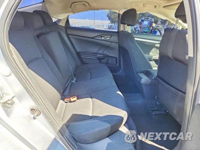 Zdjęcie 10 z 12 samochodu: 2017 HONDA CIVIC EX VIN:2HGFC2F7XHH573336 - miniatura