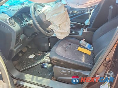 Zdjęcie 7 z 13 samochodu: 2011 NISSAN ROGUE S VIN:JN8AS5MVXBW253719 - miniatura