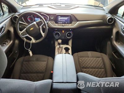 Zdjęcie 8 z 13 samochodu: 2022 CHEVROLET BLAZER 2LT VIN:3GNKBHR41NS135616 - miniatura