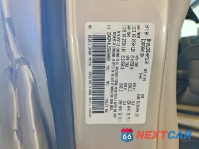 Zdjęcie 13 z 13 samochodu: 2005 DODGE GRAND CARAVAN SXT VIN:2D4GP44L25R290859 - miniatura