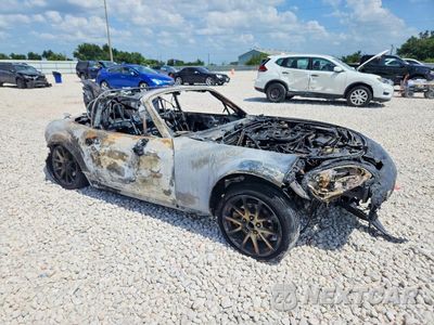 Czwarte zdjęcie samochodu z boku: 2011 MAZDA MX-5 MIATA VIN:JM1NC2LF8B0214620 - miniatura