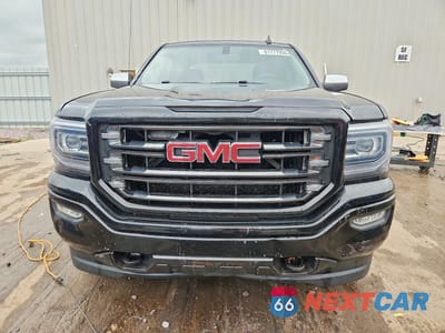 Piąte zdjęcie samochodu w środku: 2016 GMC SIERRA K1500 SLE VIN:3GTU2MEC9GG123677 - miniatura