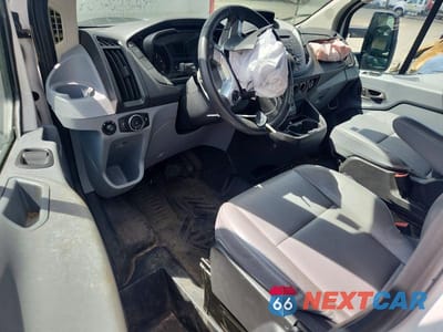 Zdjęcie 8 z 13 samochodu: 2015 FORD TRANSIT T-250 VIN:1FTNR1YG8FKA71916 - miniatura