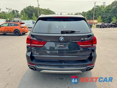Zdjęcie 6 z 11 samochodu: 2015 BMW X5 XDRIVE50I VIN:5UXKR6C50F0J77597 - miniatura