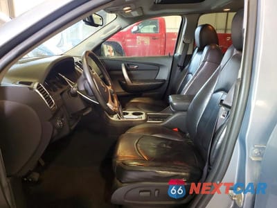 Zdjęcie 7 z 13 samochodu: 2008 GMC ACADIA SLT-2 VIN:1GKEV33788J229604 - miniatura