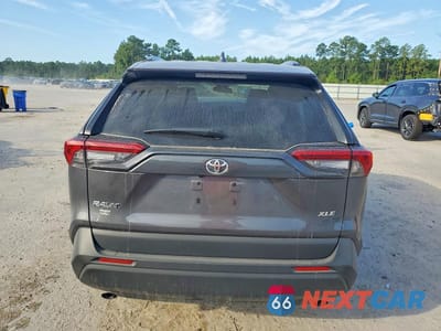 Zdjęcie 6 z 14 samochodu: 2024 TOYOTA RAV4 XLE VIN:2T3W1RFV9RC254749 - miniatura