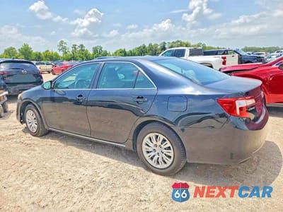 Drugie zdjęcie samochodu z przodu: 2012 TOYOTA CAMRY LE VIN:4T1BF1FK3CU019978 - miniatura