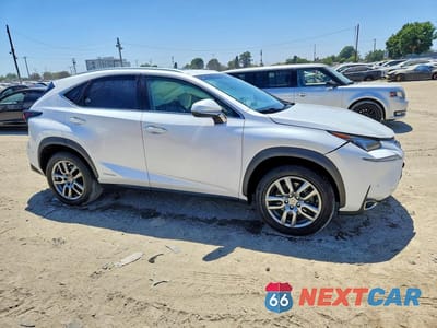 Czwarte zdjęcie samochodu z boku: 2016 LEXUS NX 300H VIN:JTJBJRBZ6G2031058 - miniatura