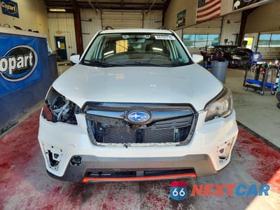 Piąte zdjęcie samochodu w środku: 2020 SUBARU FORESTER SPORT VIN:JF2SKARC7LH456574 - miniatura