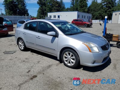 Czwarte zdjęcie samochodu z boku: 2011 NISSAN SENTRA 2.0 VIN:3N1AB6AP7BL701785 - miniatura