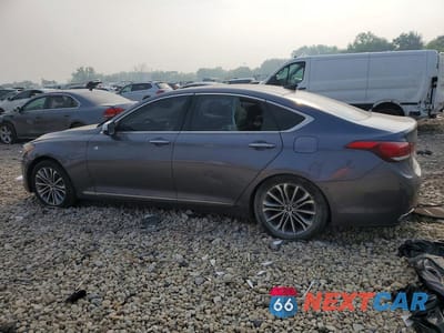 Drugie zdjęcie samochodu z przodu: 2015 HYUNDAI GENESIS 3.8L VIN:KMHGN4JE2FU102995 - miniatura