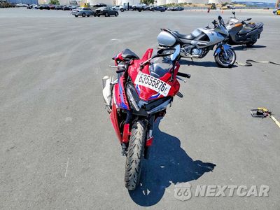 Drugie zdjęcie samochodu z przodu: 2025 HONDA CBR500 RA VIN:MLHPC7052S5101294 - miniatura