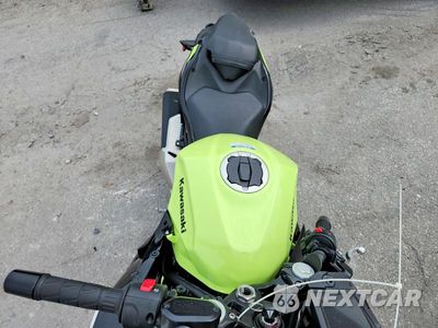 Piąte zdjęcie samochodu w środku: 2026 KAWASAKI EX500 VIN:ML5EXGG17TDA79203 - miniatura