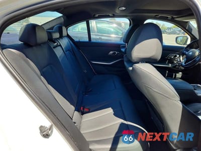 Zdjęcie 10 z 12 samochodu: 2019 BMW 330I VIN:WBA5R1C57KAJ99390 - miniatura
