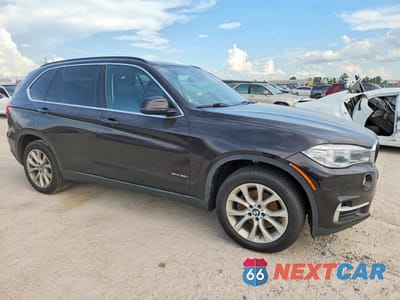 Czwarte zdjęcie samochodu z boku: 2016 BMW X5 XDRIVE35I VIN:5UXKR0C50G0P23104 - miniatura