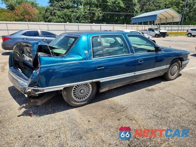 Trzecie zdjęcie samochodu z tyłu: 1995 CADILLAC DEVILLE VIN:1G6KD52B1SU279384 - miniatura