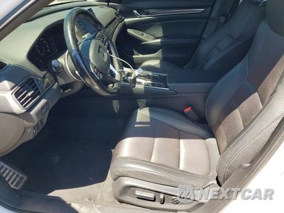 Zdjęcie 7 z 12 samochodu: 2019 HONDA ACCORD SPORT VIN:1HGCV1F35KA176479 - miniatura