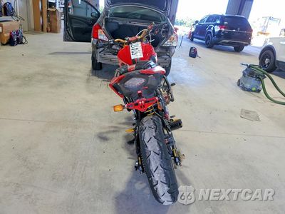 Czwarte zdjęcie samochodu z boku: 2017 HONDA CB500 F VIN:MLHPC456XH5400590 - miniatura