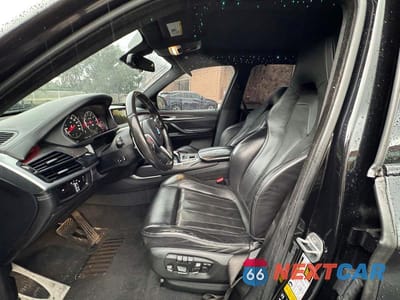 Zdjęcie 9 z 13 samochodu: 2016 BMW X5 M VIN:5YMKT6C52G0R79421 - miniatura