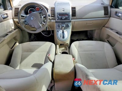 Zdjęcie 8 z 12 samochodu: 2010 NISSAN SENTRA 2.0/2.0S/SR/2.0SL VIN:3N1AB6AP1AL656826 - miniatura
