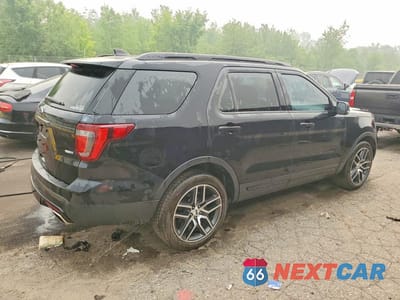 Trzecie zdjęcie samochodu z tyłu: 2017 FORD EXPLORER SPORT VIN:1FM5K8GT8HGB08931 - miniatura