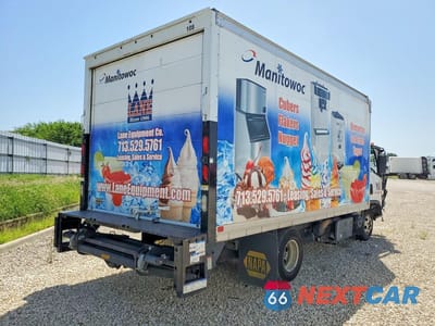 Trzecie zdjęcie samochodu z tyłu: 2020 CHEVROLET 4500HD BOX TRUCK VIN:JALCDW167L7012342 - miniatura