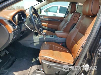 Zdjęcie 7 z 13 samochodu: 2015 JEEP GRAND CHEROKEE SUMMIT VIN:1C4RJFJG1FC871192 - miniatura