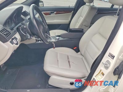 Zdjęcie 7 z 12 samochodu: 2010 MERCEDES-BENZ C 300 4MATIC VIN:WDDGF8BB8AF420491 - miniatura