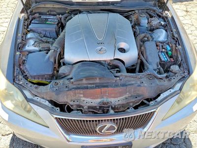 Zdjęcie 11 z 12 samochodu: 2006 LEXUS IS 350 VIN:JTHBE262062000963 - miniatura