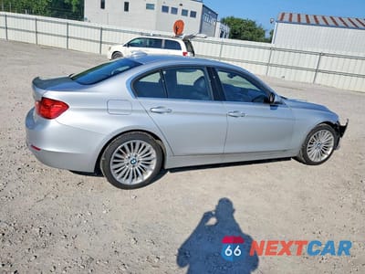 Trzecie zdjęcie samochodu z tyłu: 2013 BMW 328 I VIN:WBA3A5G57DNP23777 - miniatura