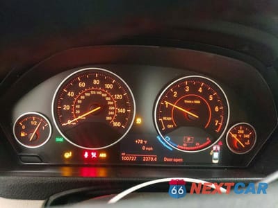 Zdjęcie 9 z 13 samochodu: 2017 BMW 330 XI VIN:WBA8D9G37HNU63664 - miniatura
