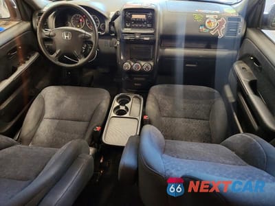 Zdjęcie 8 z 13 samochodu: 2006 HONDA CR-V LX VIN:SHSRD68536U404153 - miniatura