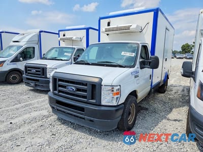 2024 FORD E350 REFRIGERATED BOX TRUCK 1FDWE3FN6RDD00658 - główne zdjęcie licytacji z USA - miniatura