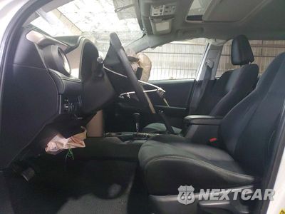 Zdjęcie 7 z 14 samochodu: 2014 TOYOTA RAV4 XLE VIN:2T3WFREV3EW103014 - miniatura