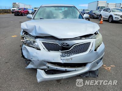 Piąte zdjęcie samochodu w środku: 2011 TOYOTA CAMRY LE V6 VIN:4T1BK3EK6BU132220 - miniatura