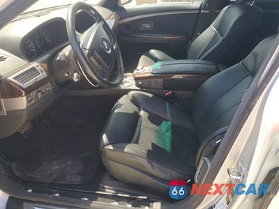 Zdjęcie 7 z 12 samochodu: 2005 BMW 745 VIN:WBAGL63565DP75562 - miniatura