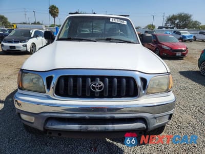 Piąte zdjęcie samochodu w środku: 2001 TOYOTA TACOMA XTRACAB PRERUNNER VIN:5TESN92NX1Z724755 - miniatura