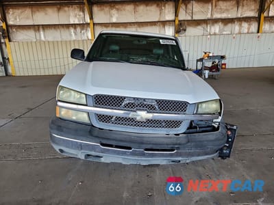 Piąte zdjęcie samochodu w środku: 2004 CHEVROLET SILVERADO C1500 VIN:1GCEC14X54Z352521 - miniatura