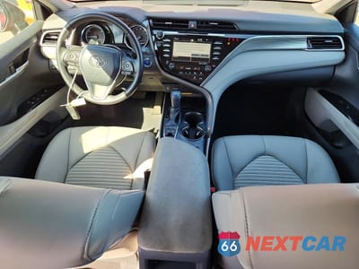 Zdjęcie 8 z 13 samochodu: 2018 TOYOTA CAMRY HYBRID SE VIN:4T1B21HK3JU506670 - miniatura