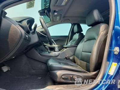 Zdjęcie 7 z 12 samochodu: 2019 CHEVROLET MALIBU HYBRID VIN:1G1ZF5SU6KF175798 - miniatura