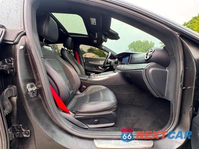 Piąte zdjęcie samochodu w środku: 2019 MERCEDES-BENZ AMG GT 53 VIN:WDD7X6BB9KA008192 - miniatura