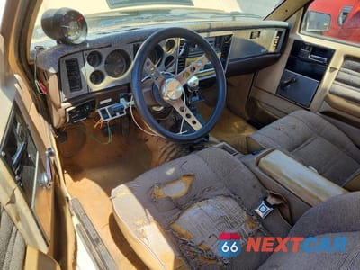 Zdjęcie 8 z 11 samochodu: 1984 CHEVROLET S TRUCK S10 VIN:1GCCS14B1E8229871 - miniatura