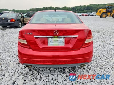 Zdjęcie 6 z 12 samochodu: 2011 MERCEDES-BENZ C 300 VIN:WDDGF5EB2BF647056 - miniatura