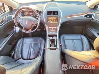 Zdjęcie 8 z 12 samochodu: 2016 LINCOLN MKZ VIN:3LN6L2JK7GR634344 - miniatura