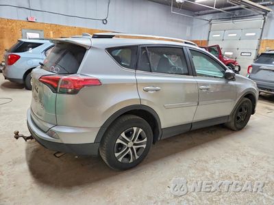 Trzecie zdjęcie samochodu z tyłu: 2017 TOYOTA RAV4 LE VIN:2T3BFREV2HW639732 - miniatura