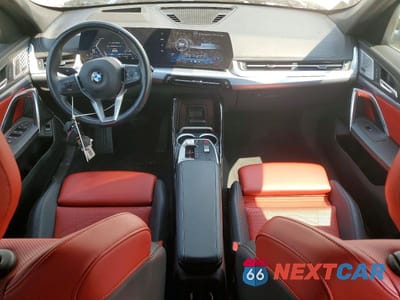 Zdjęcie 8 z 13 samochodu: 2024 BMW X1 XDRIVE28I VIN:WBX73EF00R5Y76158 - miniatura