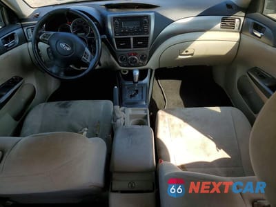 Zdjęcie 8 z 12 samochodu: 2011 SUBARU IMPREZA 2.5I PREMIUM VIN:JF1GH6B62BH800532 - miniatura