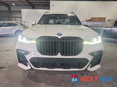 Piąte zdjęcie samochodu w środku: 2022 BMW X7 VIN:5UXCX6C02N9J96015 - miniatura
