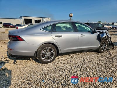 Trzecie zdjęcie samochodu z tyłu: 2025 HONDA ACCORD HYBRID EXL VIN:1HGCY2F60SA064762 - miniatura